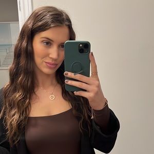 Meet your Posher, Alesha